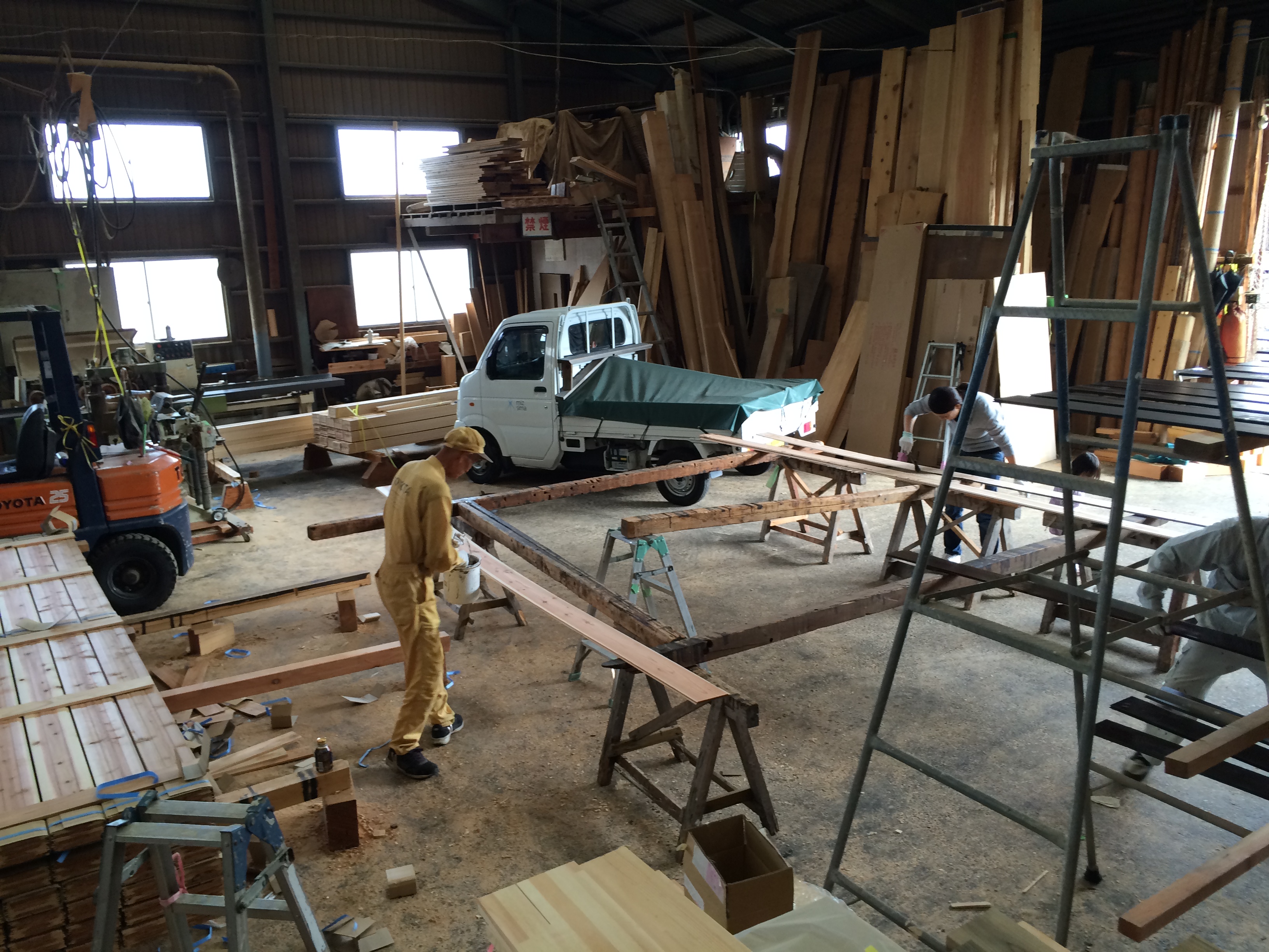 杉板塗装 (6).JPG